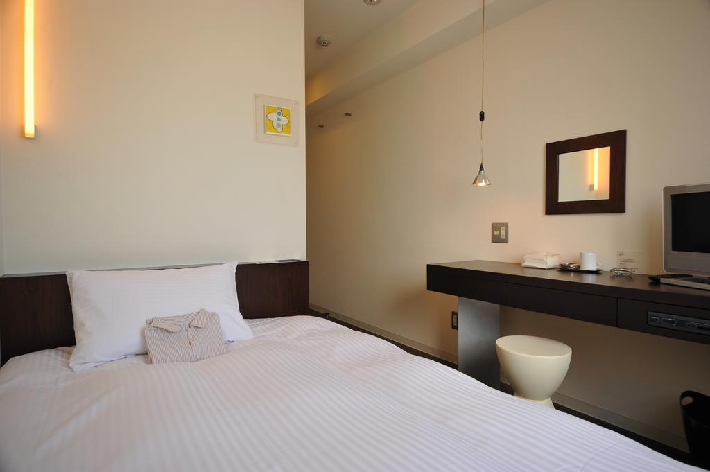 7 Days Hotel Plus Kōchi Rum bild
