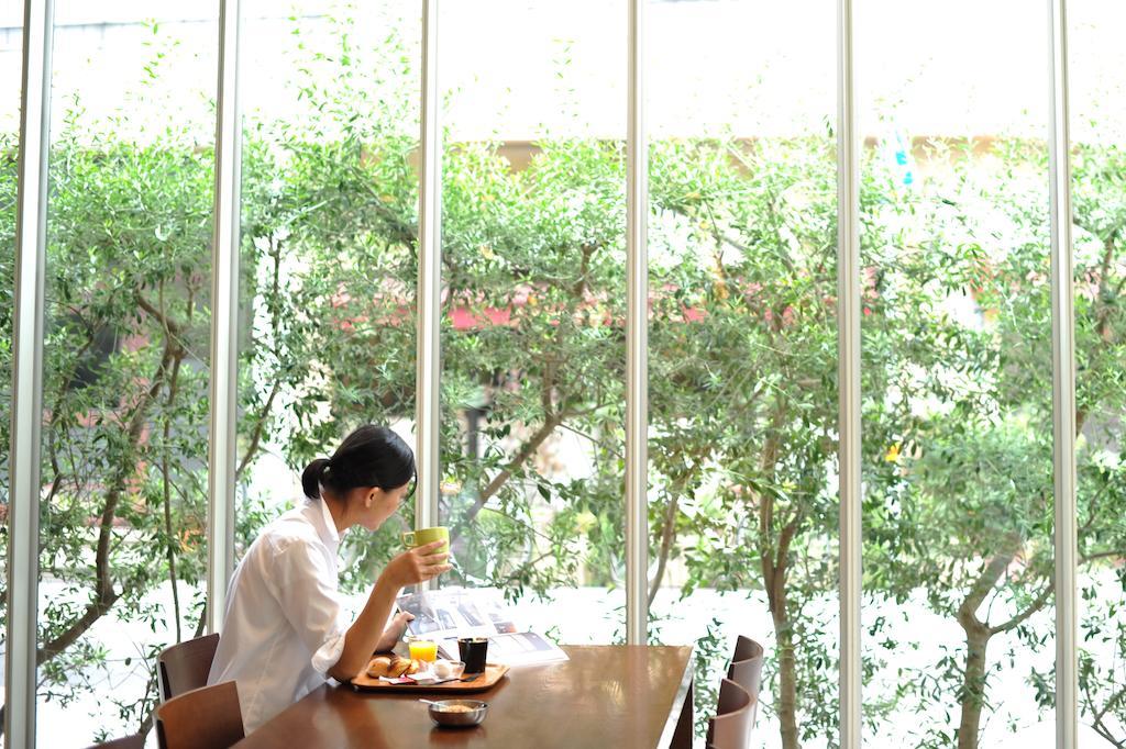 7 Days Hotel Plus Kōchi Exteriör bild